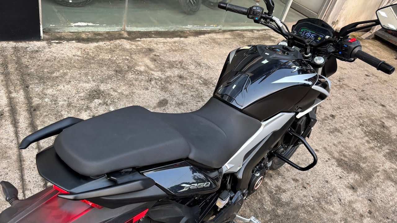 Ye Wali 🤫Hai All New 2025 Bajaj Dominar 250 Riding Modes Detailed Review | On Road price New Update
