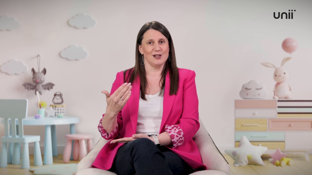 Unii Baby Feeding with Wendy Lever Ep.31 When Should I Wean Onto Solid Foods?
