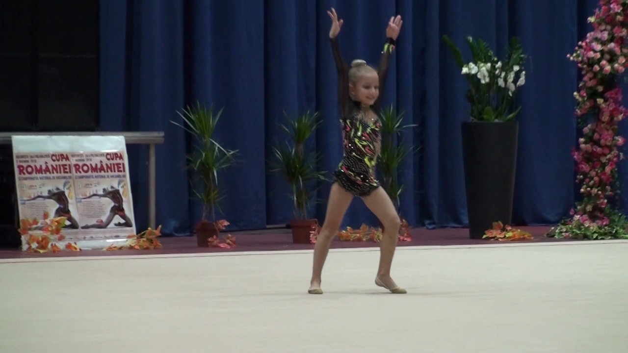 Mica Gimnasta   Individual 8 ani   Ema Stoian   CS UNEFS Bucuresti Without Object