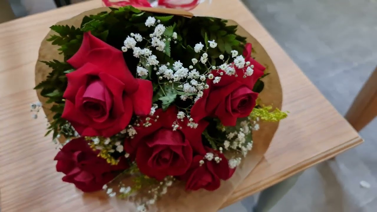 Buquê Tradicional 5 Rosas Vermelhas