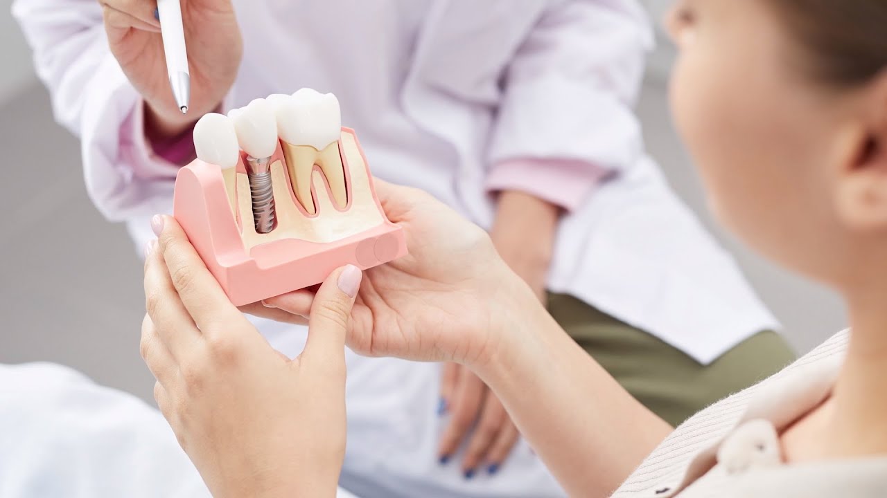What Are My Options For Replacing A Missing Tooth?