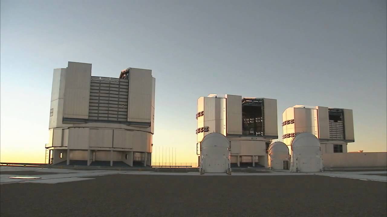 Esocast 1. Джеймс Бонд в Сьерро-Паранал