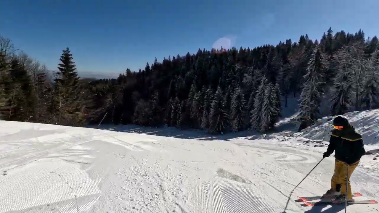 Ski centar Igrista Onaj osecaj kad si medju prvima na stazi,minusi i sunce a staza utegnuta ko pista