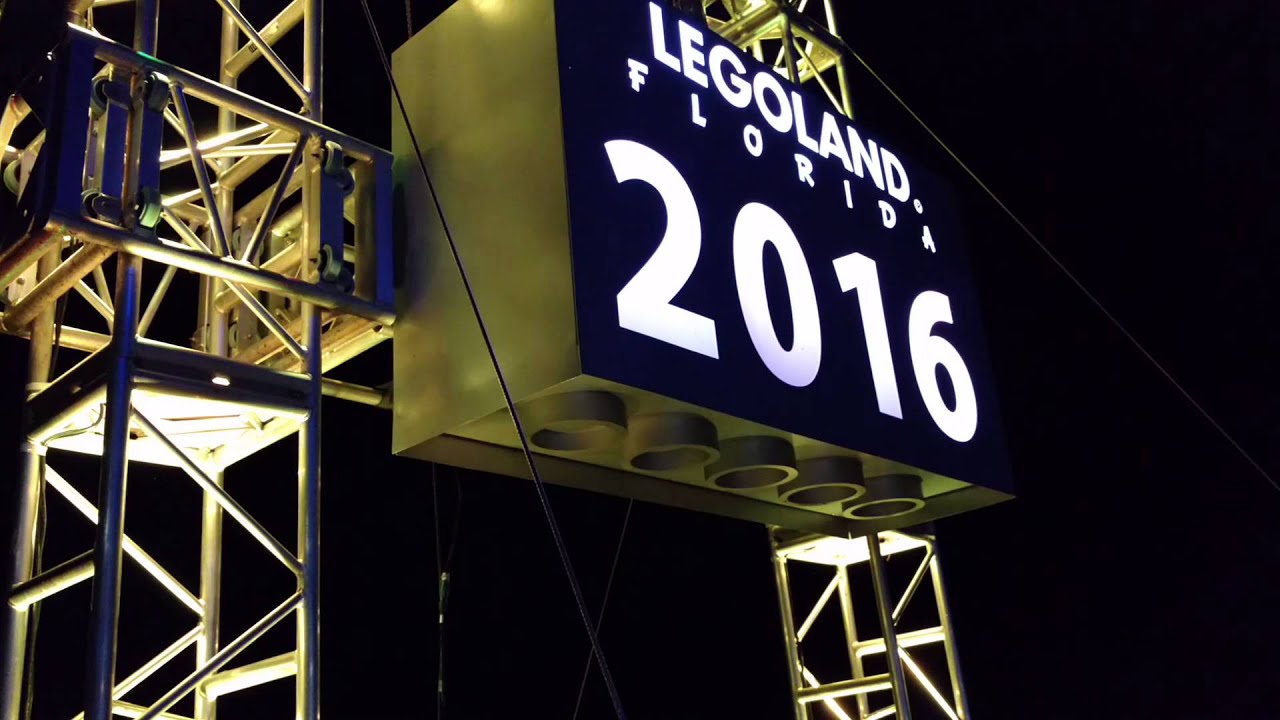 Legoland Florida New Years 2015 brick drop