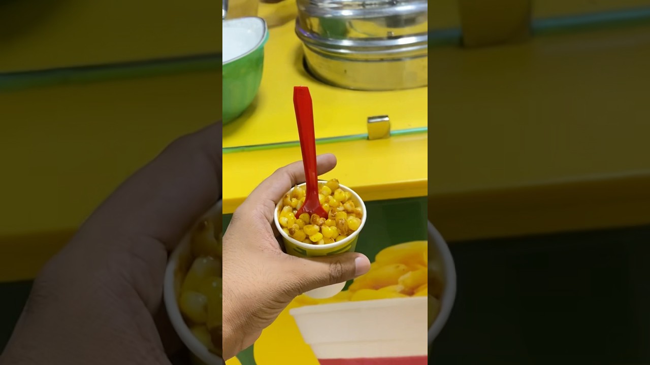 📍: Sweet Corn Cart, MoM, Multan. #lahore #food #vlog #streetfood #corn #sweetcorn