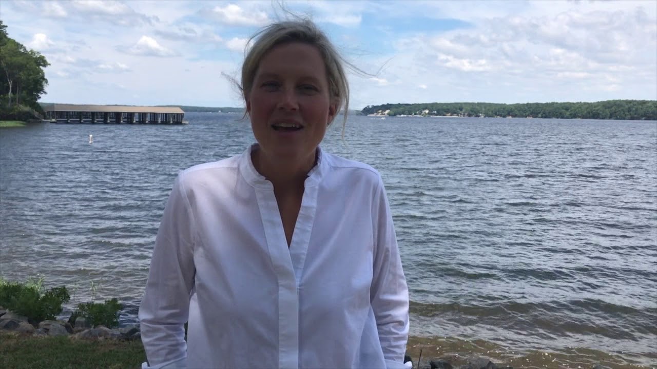 Get to Know the Pointe Realty Group Team: Crystal Dickens