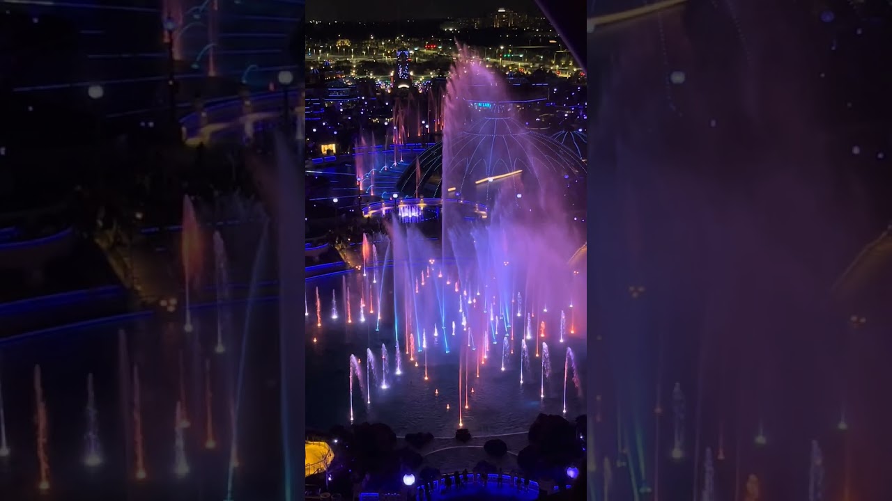  Cosmos Fountain Show is the nightly closing spectacle at Universal Epic Universe’s Celestial Park. 