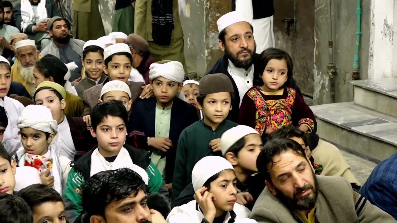 سالانہ دستاربندی مدرسہ علوم نبویہ للبنین والبنات۔ طالب العلم عثمان غنی