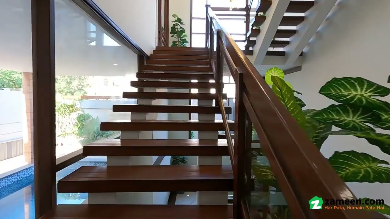 600 SQYD HOUSE FOR SALE IN PHASE 6 DHA KARACHI