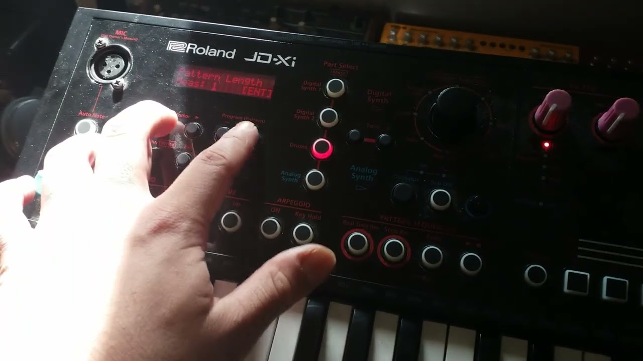Roland JDXI step lengthening. #synthesizers #rolandjdxi