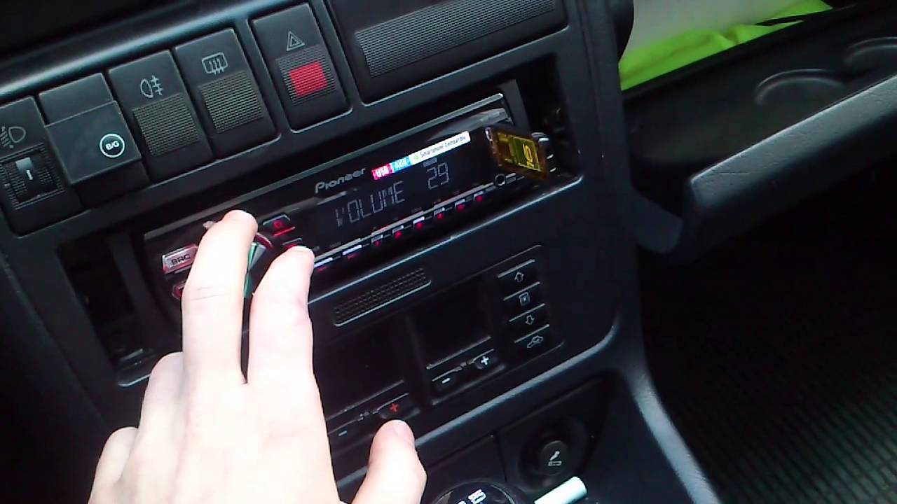 Pioneer MVH-170UB, HERTZ, GROUND ZERO GZIW 200X