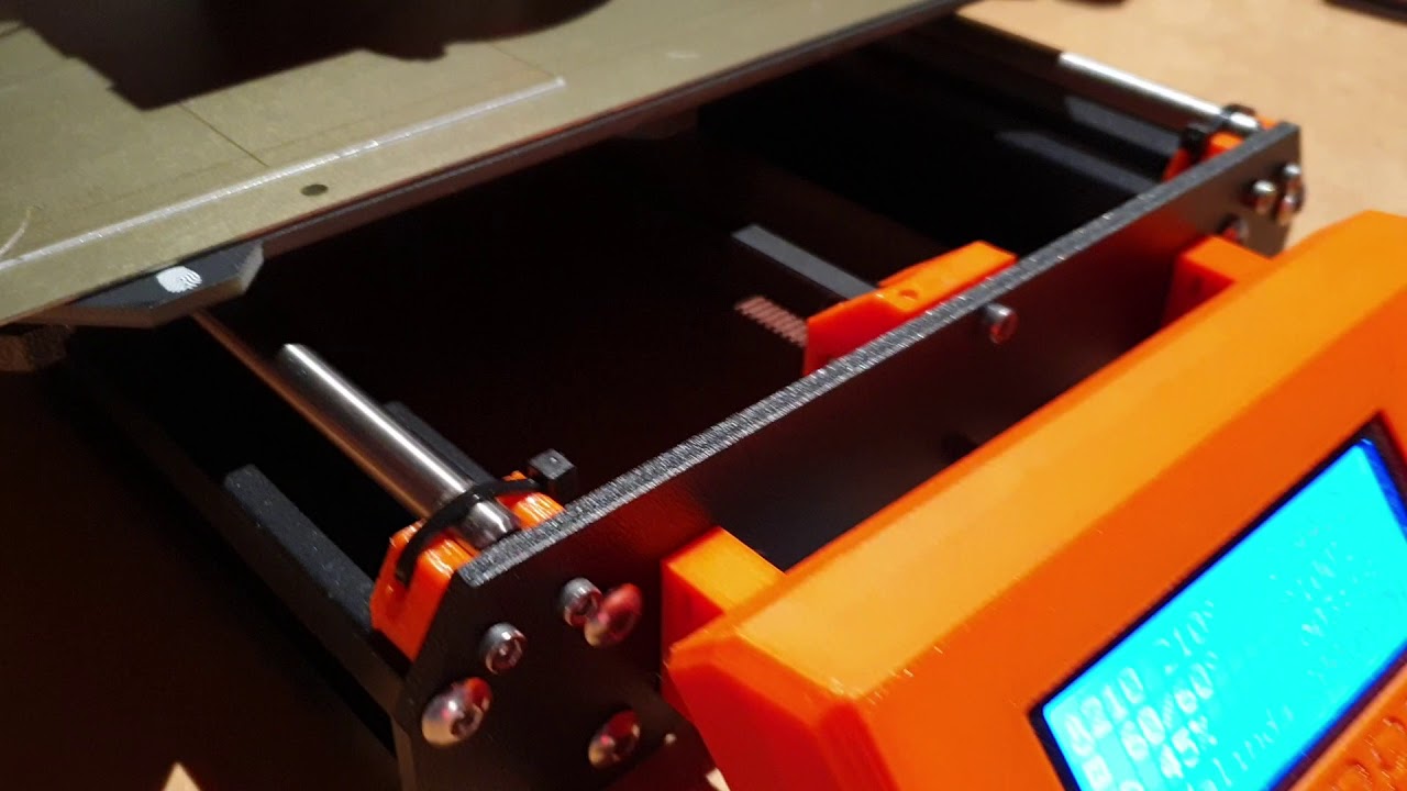 3D printing in #ParalelniPolis #HCPP18 :)