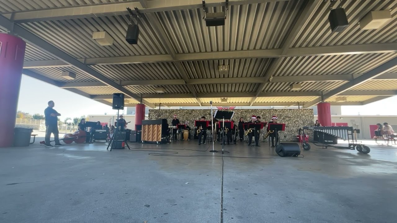 Glendora High School jazz band lunch show 