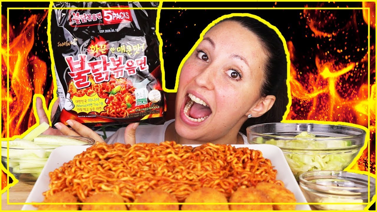 SPICY NOODLES CHALLENGE MUKBANG EATING SHOW ITA #45 *super piccante*