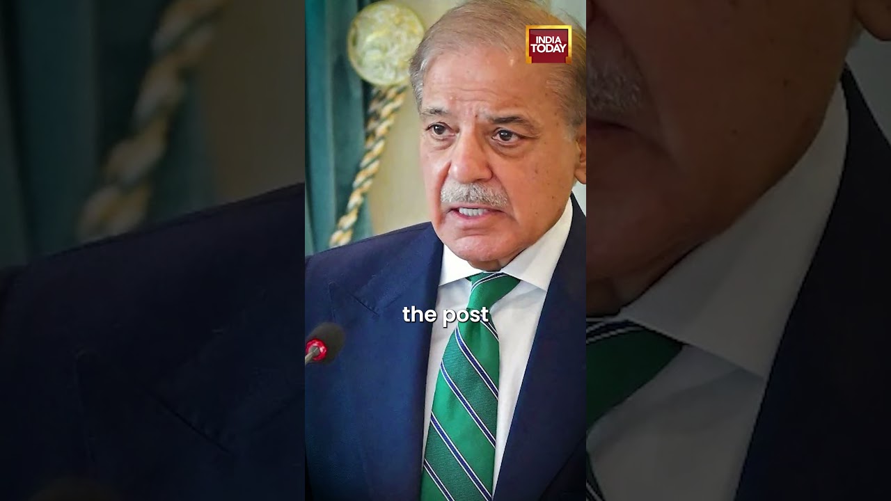 Публикация поста премьер-министра Пакистана Шехбаза Шарифа в социальных сетях вызвала споры вокру...