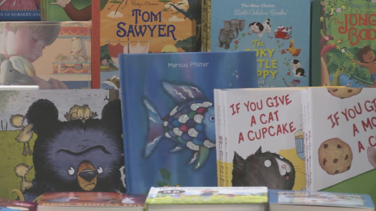 Mercyhealth donates book to each baby admitted to NICU