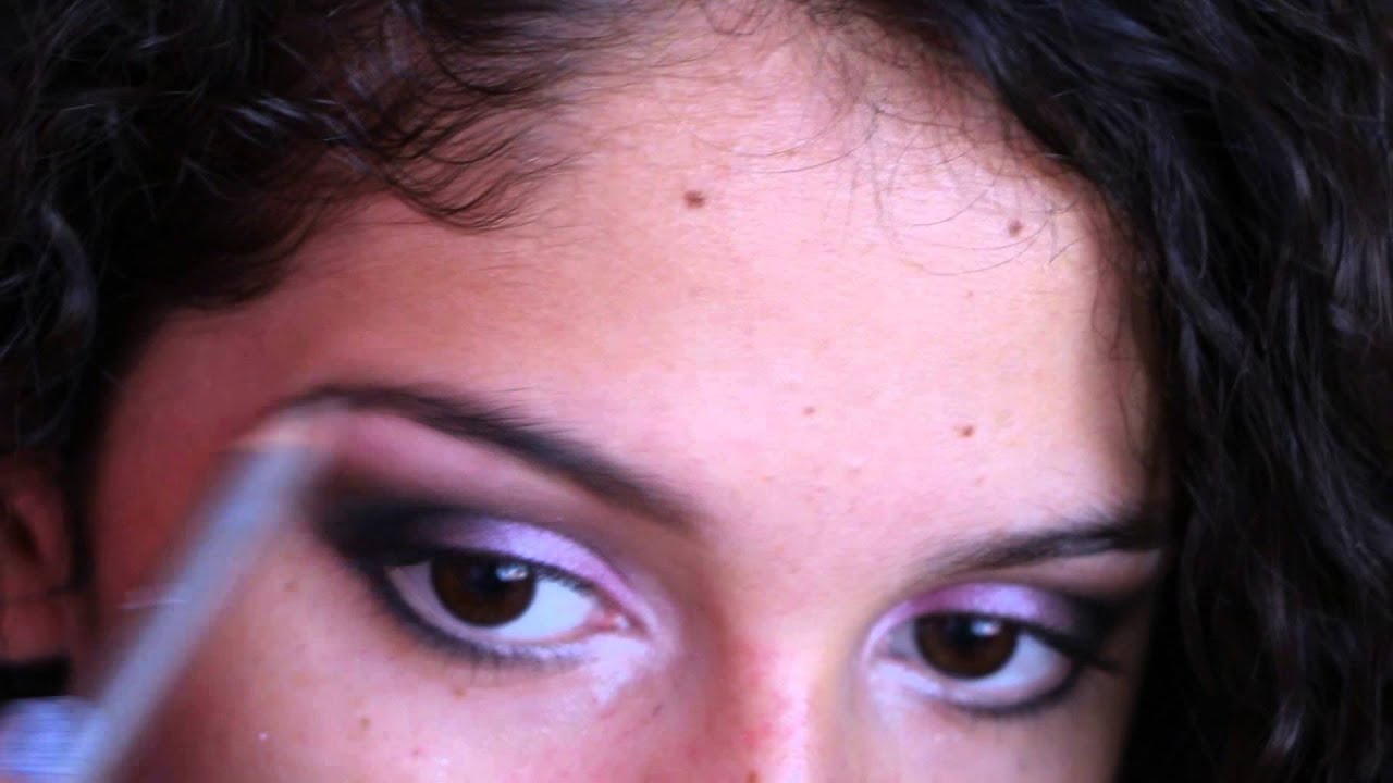 Tutorial de maquiagem rosa e preto