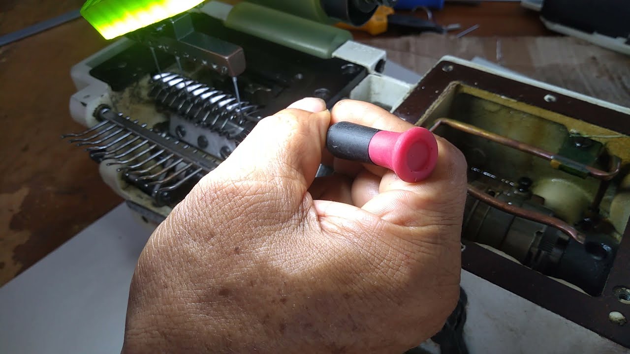 Calibrar agujas y lúper de tu maquina multiagujas Jontex JT008