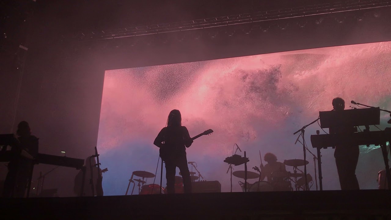 Tame Impala - Apocalypse Dreams + Gossip (Live en Tecate Pal' Norte 2021)