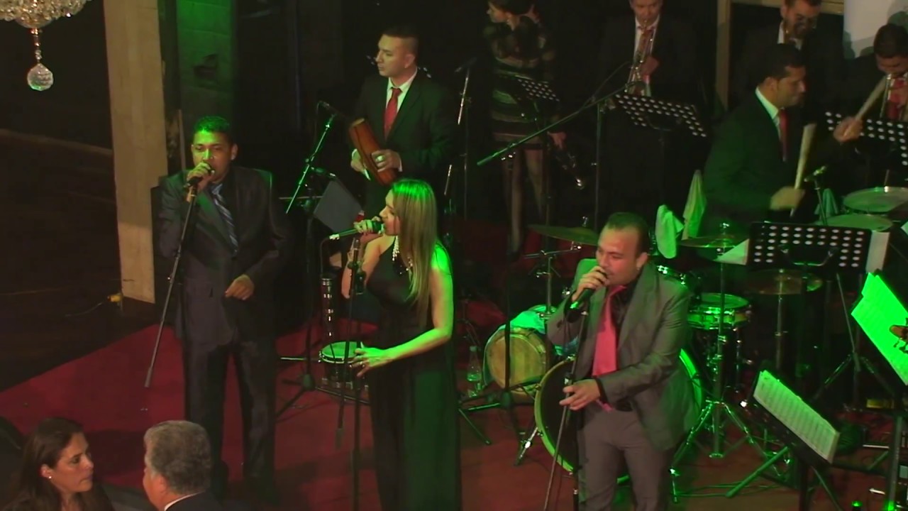 La Suprema Y Los Ex Cantantes De Los Melódicos - AY COSITA LINDA