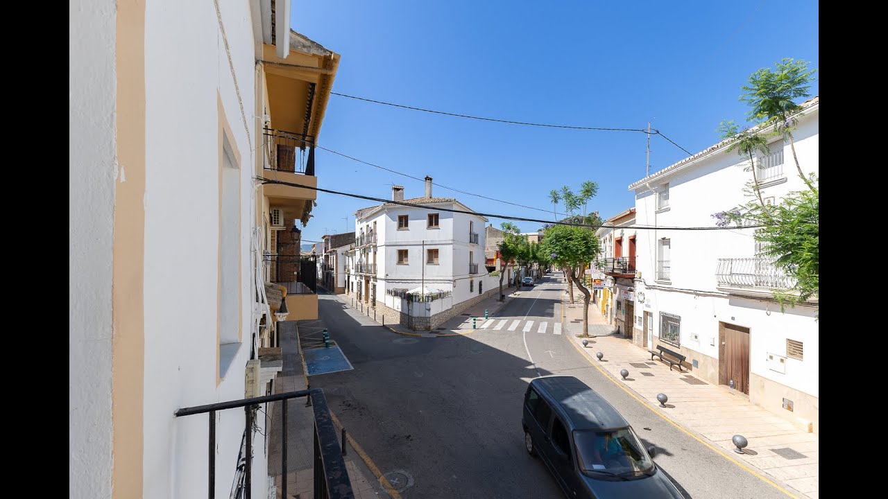 Venta piso con cuatro habitaciones en Macastre, Hoya de Buñol, Valencia, Spain.