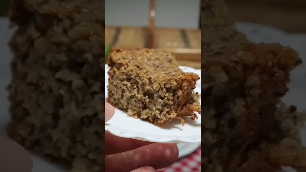 Bolo de banana, aveia e uva passa!
