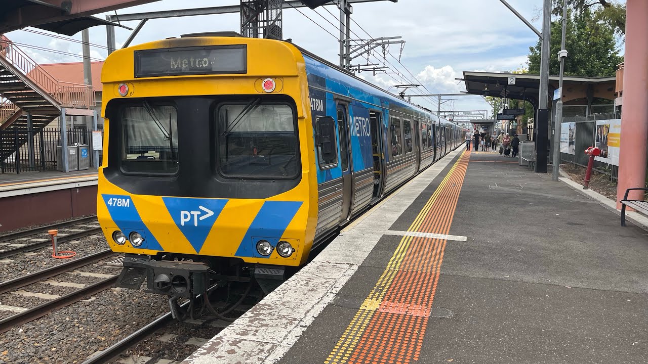 A trip from Flinders Street to Sunbury (EDI Comeng)