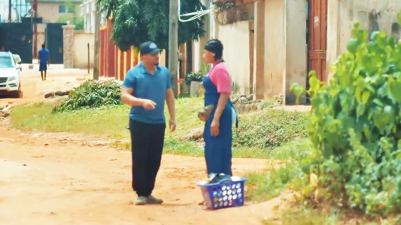 How I caught my sister and my boyfriend by the roadside talking about me in the way I dislike most