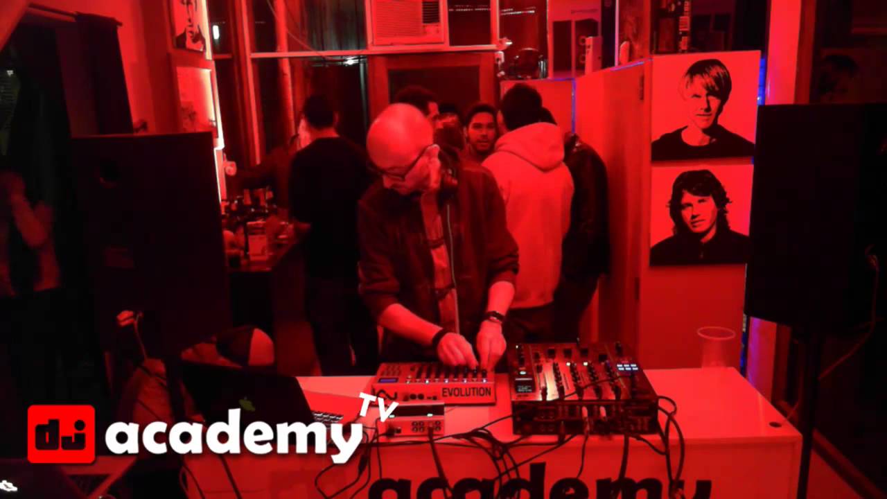 Andrea Cassino @ Dj Academy Castelar TV no.04 (26/9/14)