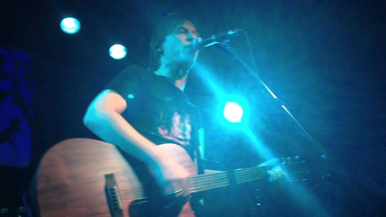 Найк Борзов - Верхом не звезде (live at 16 Тонн, 10.11.2012)