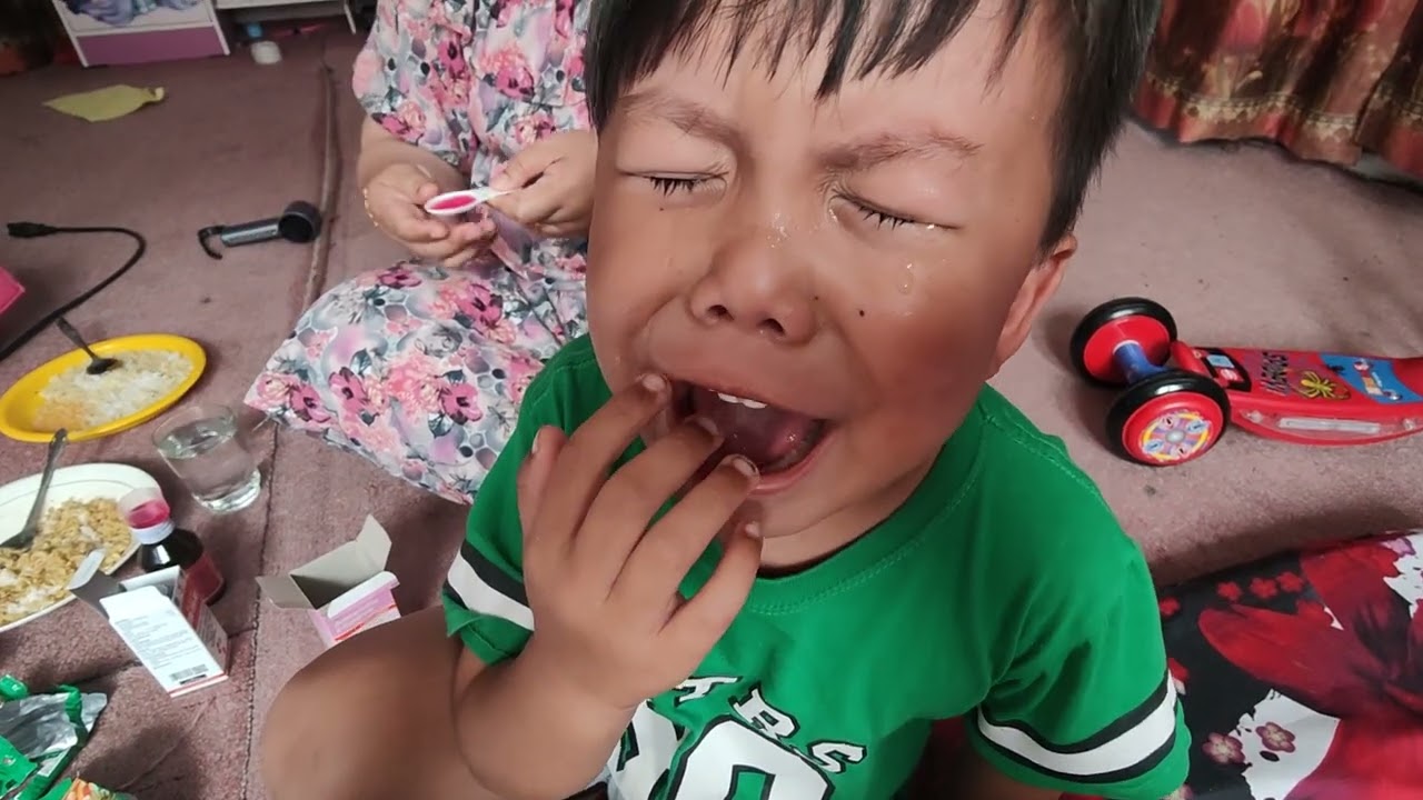 ALVAN DEMAM GAK MAU MINUM OBAT