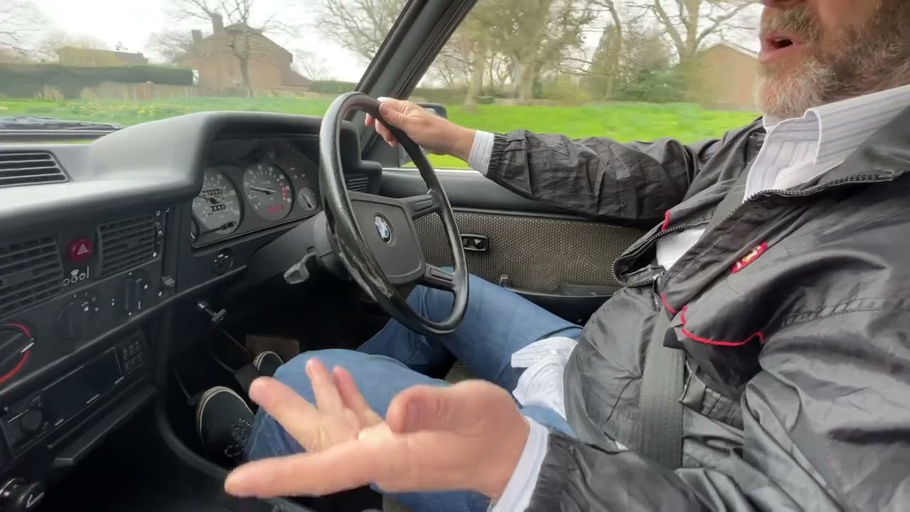 1983 BMW 316 E21   Cold Start Video