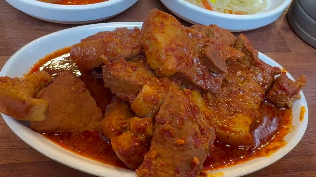 [신논현]굴다리식당 제육 먹어보았습니다.