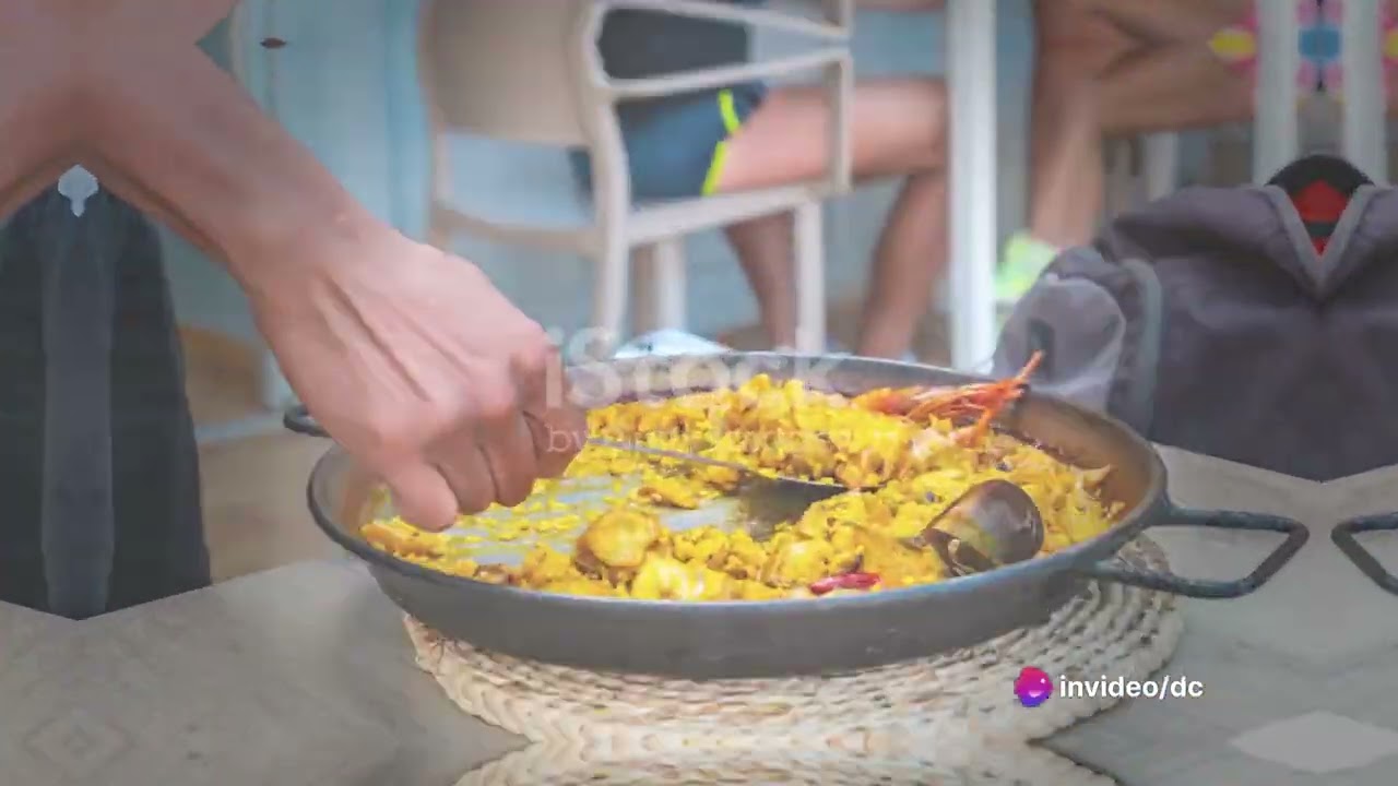 Ibiza: Cheap travel.