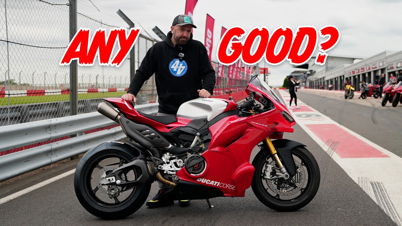 Ducati V4R | На треке в Донингтон Парке