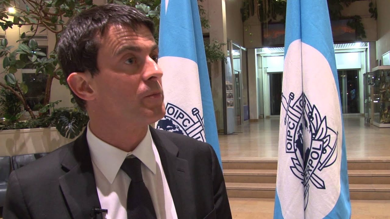 INTERPOL TV INTERVIEW - M.Manuel Valls au siège d'INTERPOL