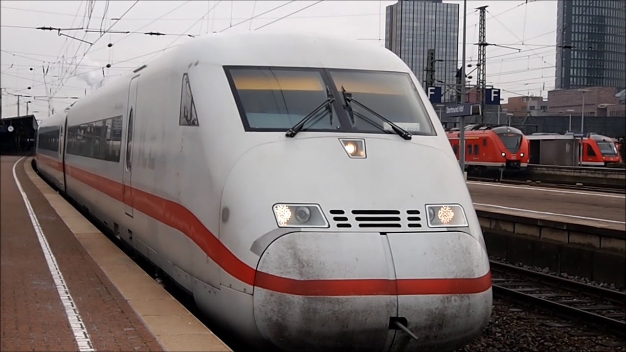 Züge in Dortmund Hauptbahnhof
