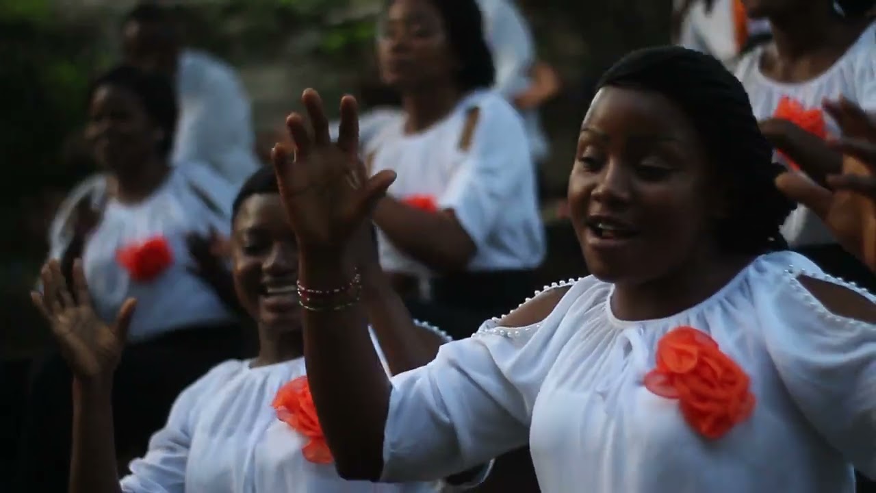 GROUPE LUMIÈRE DU MONDE - GOBOLA MWAMI