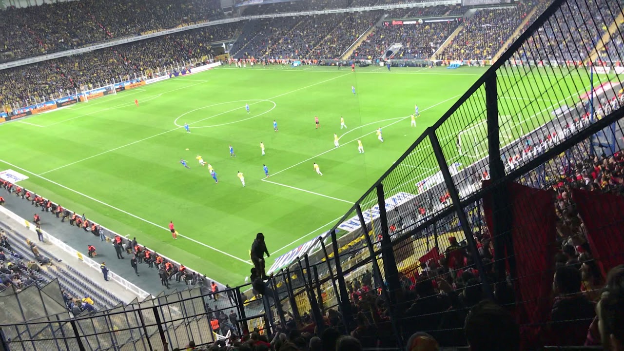 Poko’nun Fenerbahçe Golü ve Taraftarın Gol Sevinci | Fenerbahçe Göztepe
