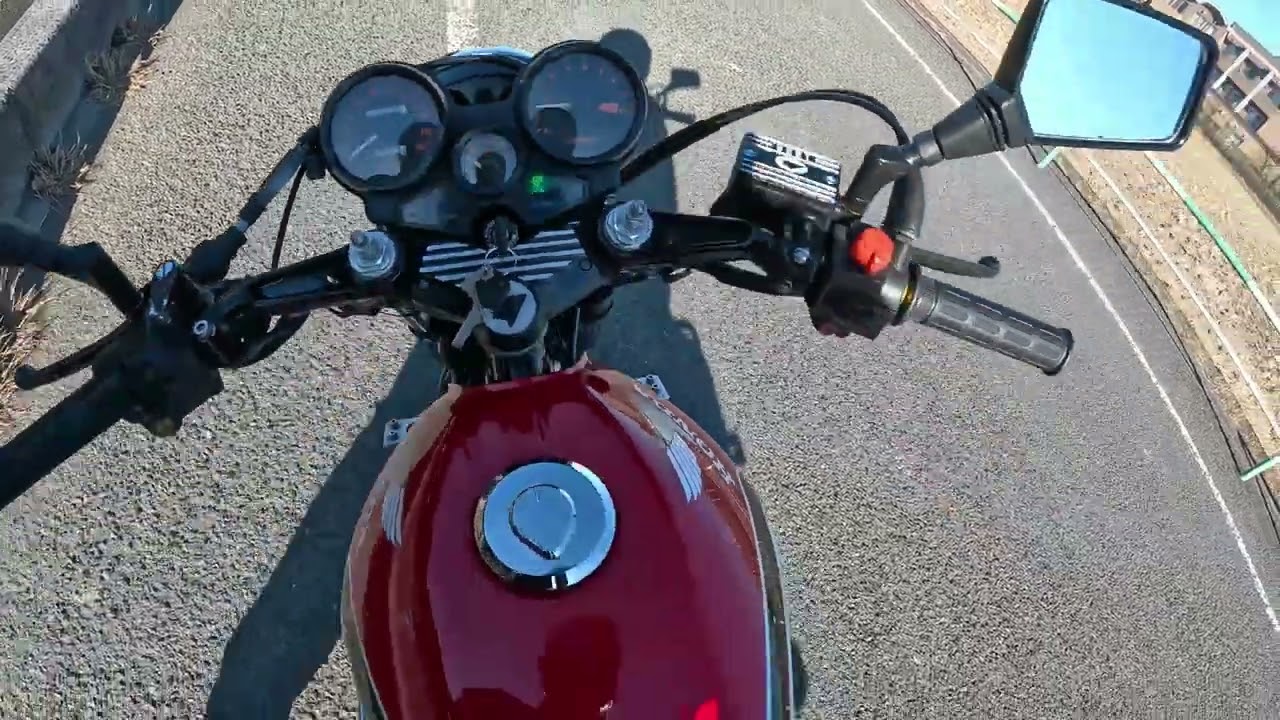 CBX550F　旧車の代表格「CBX」シリーズ！扱いやすく楽しく走行可能と好評な一台です！【エンジン始動動画】