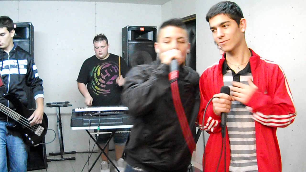 Ensayo Cumbia PBC. Temas: Te Amo y Un Secreto
