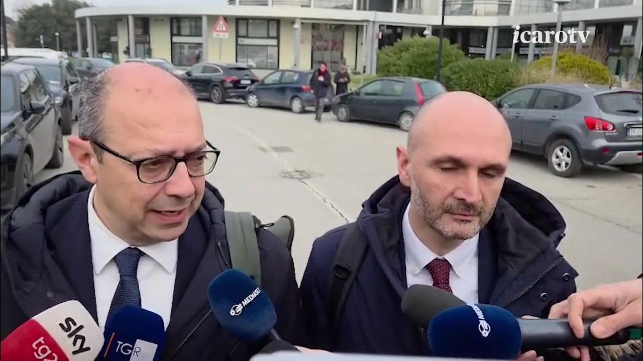 Omicidio Paganelli. Al processo è il giorno di Valeria Bartolucci: le voci dei legali all'ingresso
