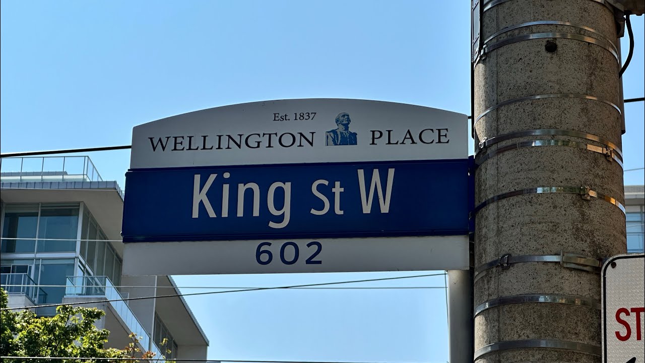 Monday Morning Walk to King Street West & Yonge Street