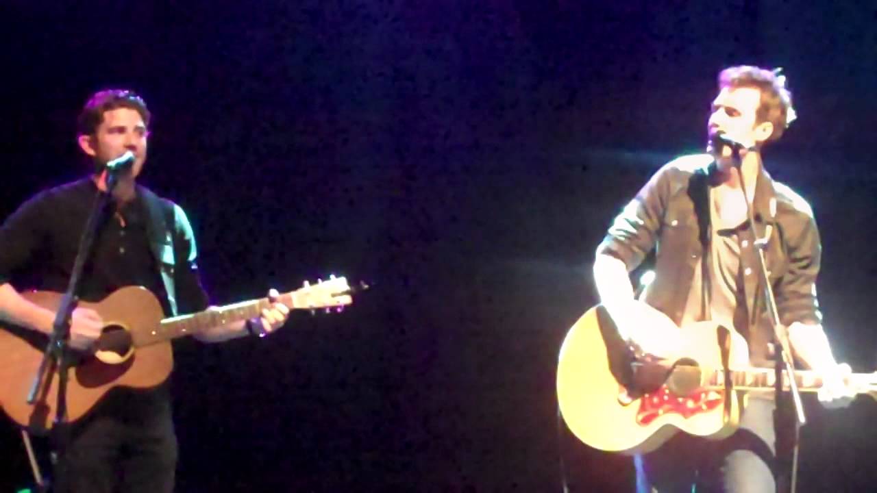 Tyler Hilton and Bryan Greenberg Duet -- 