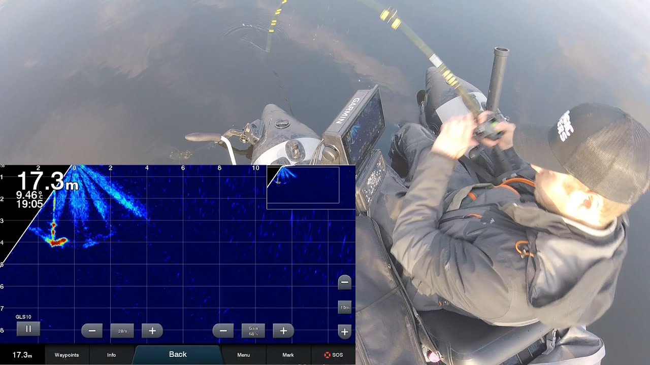 Wels catfish from the floattube, using garmin livescope.
