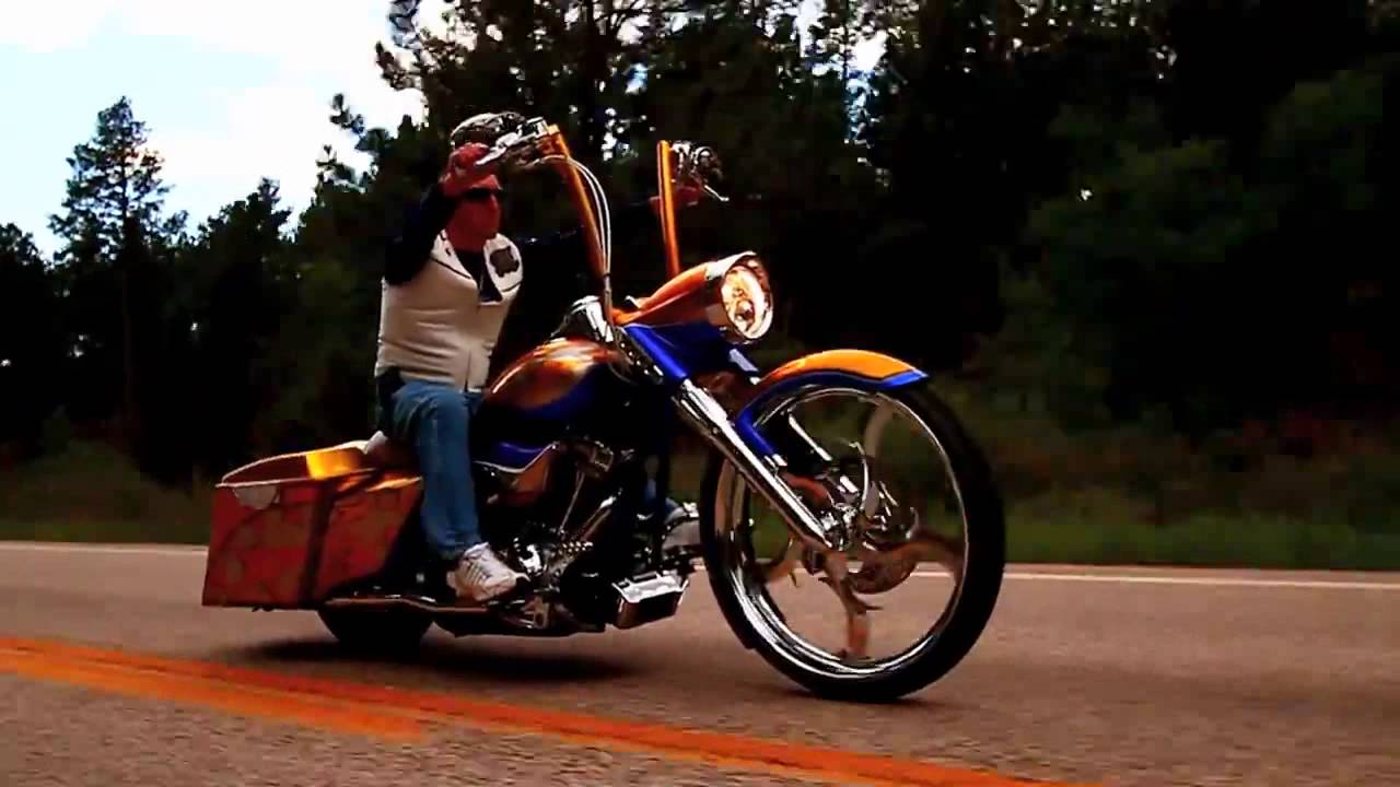 America DLux Motorcycle Bagger Parts - Canada Azzkikr Custom Motorcycles 2011 STURGIS RIDING