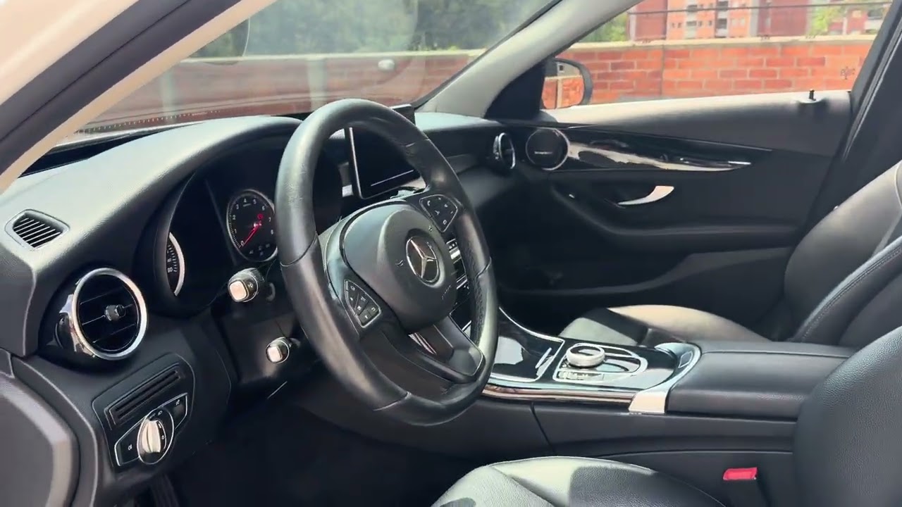 Mercedes Benz C180 Harman Kardon