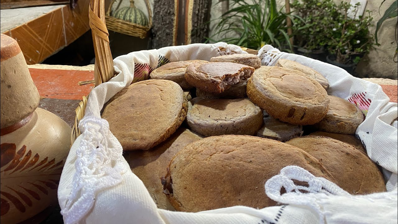 Gorditas de maíz negro para este frío 🥶 que está haciendo 😋