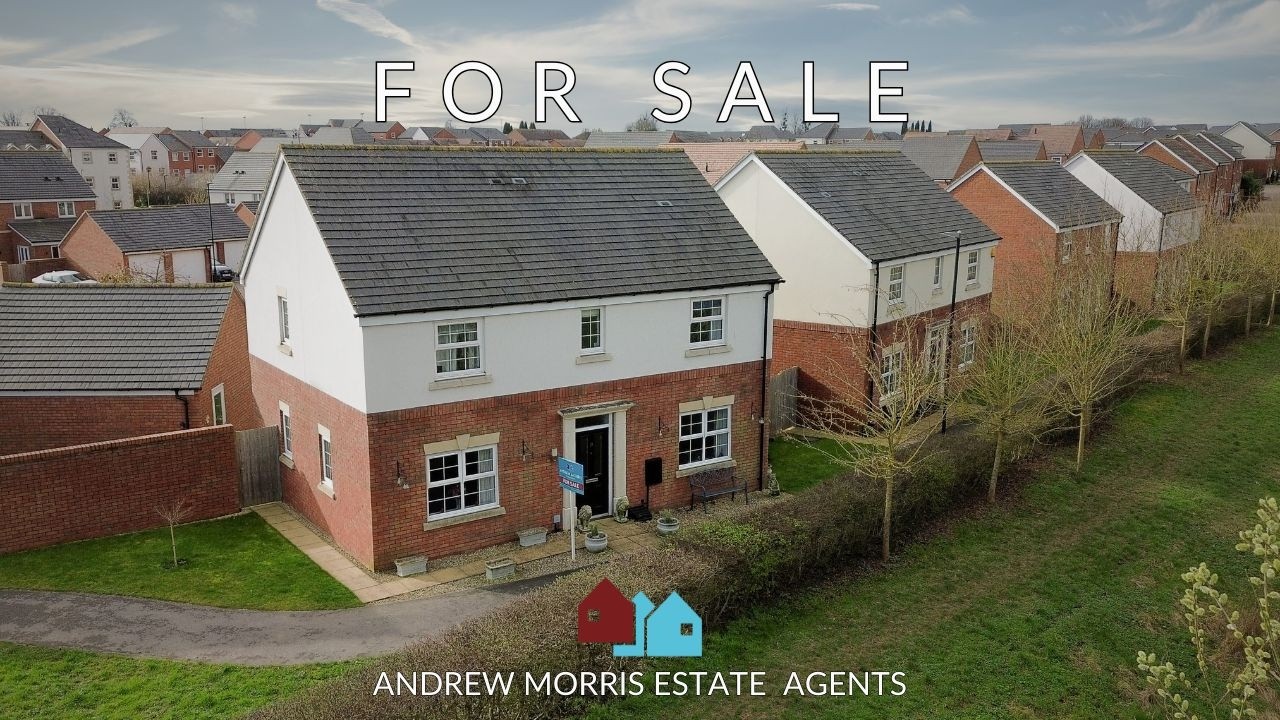 FOR SALE | a spacious and beutifully-presented 4-bed family home on the northern fringe of the city