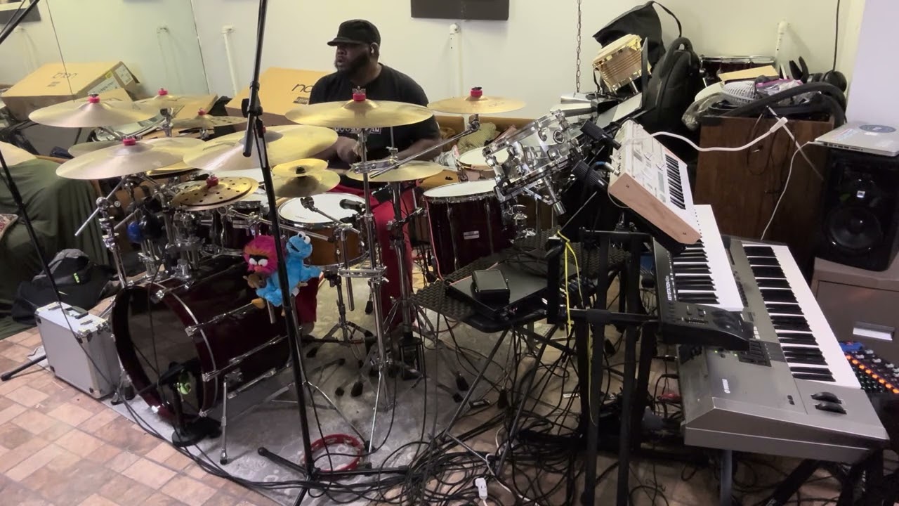 It was suggested by many that I use my 14 by 8 Yamaha Recording Custom snare, Yakira!